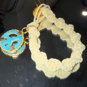 Chic Cream and Gold Women's Bracelet with Turquoise Charm